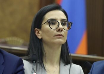 Դատախազը եւս երկու պատգամավորի հետեւից կգնա. թիրախում նաեւ կանայք են. «Ժողովուրդ»