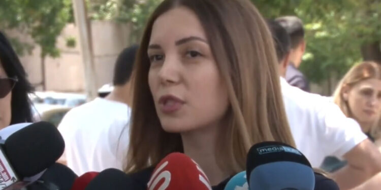 Հիմա բացում ենք հեռախոսները հասկանալու համար՝ էսօր գրոհ կա, օրինակ, Մայր Աթոռի նկատմամբ, թե ոչ. Աննա Գրիգորյան. տեսանյութ