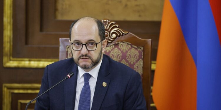 Արայիկ Հարությունյանի գլխավորությամբ տեղի է ունեցել Եվրոպական քաղաքական համայնքի 8-րդ գագաթնաժողովի կազմակերպման հանձնաժողովի առաջին նիստը