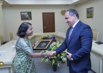 Քննչական կոմիտեի նախագահ Արթուր Պողոսյանն ընդունել է ՀՀ-ում Հնդկաստանի դեսպանին