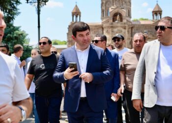 «Արդարությունը պետք է վերականգնվի». Դավիթ Համբարձումյանը կոչ է անում միանալ Սամվել Կարապետյանին աջակցող հավաքին