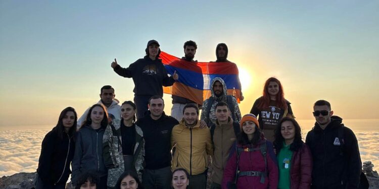 Ուսանողական կյանքի ապաազգայնացում․ ԵՊՀ-ում դադարեցրել են Ազգալդյանի անվ. մարտական պատրաստության ակումբի և այլ կազմակերպությունների գործունեությունը