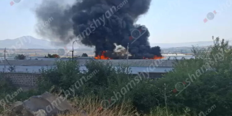 Խոշոր հրդեհ՝ Գետամեջի թռչնաֆաբրիկայում