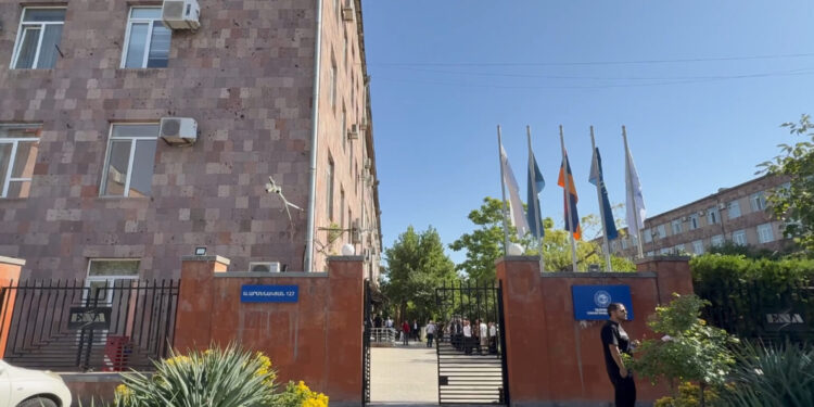 ՀԷՑ-ի գլխամասային գրասենյակում կատարվում են անհետաձգելի քննչական գործողություններ. ՔԿ