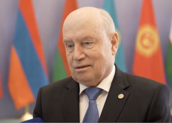 Լեբեդևը բացառել է Հայաստանի՝ ԱՊՀ-ից դուրս գալու հնարավորությունը