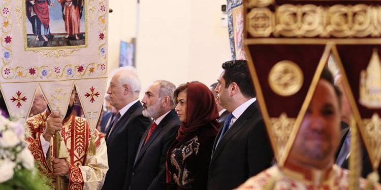 Արշավել պատարագի ժամանակ․ «Հրապարակ»