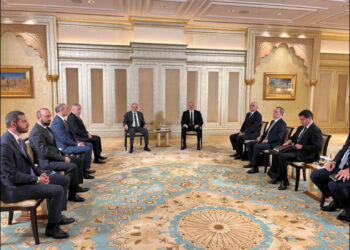 Աբու Դաբիում մեկնարկել է Փաշինյան-Ալիև հանդիպումը