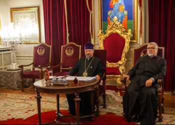 «Փաշինյանի հետ Ստամբուլում հանդիպմանը հոգևորականի բացակայությունը լուռ բողոքի ակցիա էր»․ Պոլսո հայոց պատրիարք