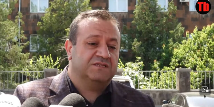 Բոլորս էլ հասկանում ենք, որ անգամ մեկ ստորակետի սխալի պատճառով մարդու ճակատագիրը կարող է փոխվել. տեսանյութ