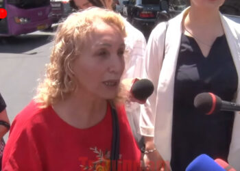 4 տարի է շենքը վթարային է, դիմում ենք, շան տեղ չեն դնում. բնակիչ. տեսանյութ