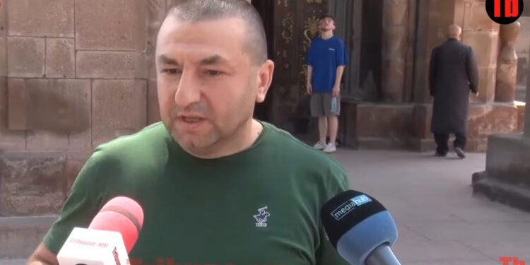 Վեհափառը մեղք չի գործել, վստահ եմ, ես նրա կողքին եմ. քաղաքացի. տեսանյութ