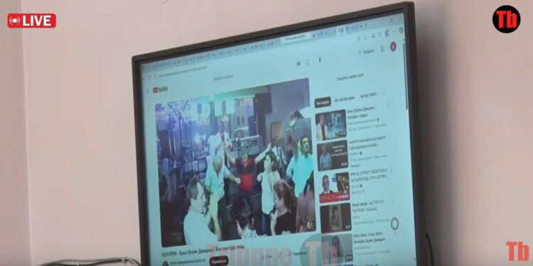 Միջադեպ դատարանում. ռաբիս երգն ապացույցի փոխարեն. տեսանյութ