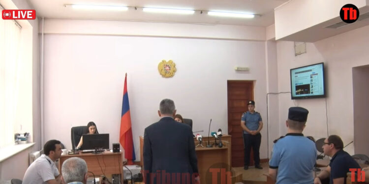 Դատարանը չի թույլատրում խոսել, նստե՛ք. նկատողություն` մեղադրող կողմին. տեսանյութ