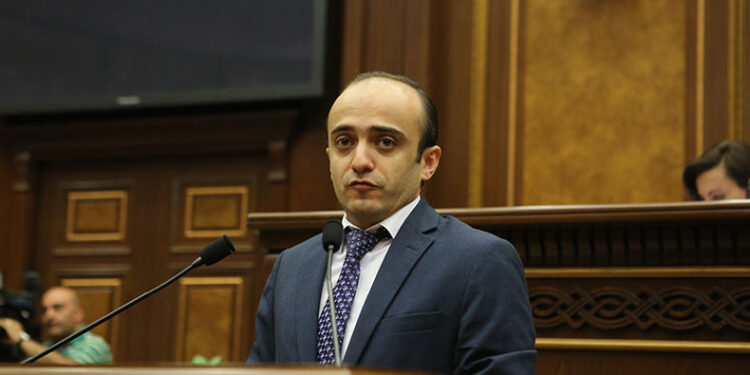 «Կառավարությունը պարտավոր է կատարել ՀԷՑ-ի գործով միջազգային դատարանի որոշումը, որը ՀՀ օրենսդրության բաղկացուցիչ մասն է». Տարոն Սիմոնյան
