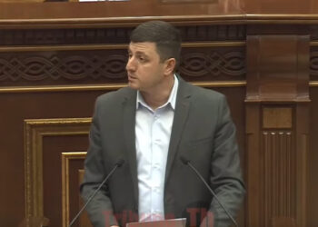 Որոշ ՔՊ-ականների պատկերացումներում բանակը քննարկվում է մայկա, վարտիք, պոլի շոր, ելակ շրջանակներում. Տիգրան Աբրահամյան. տեսանյութ