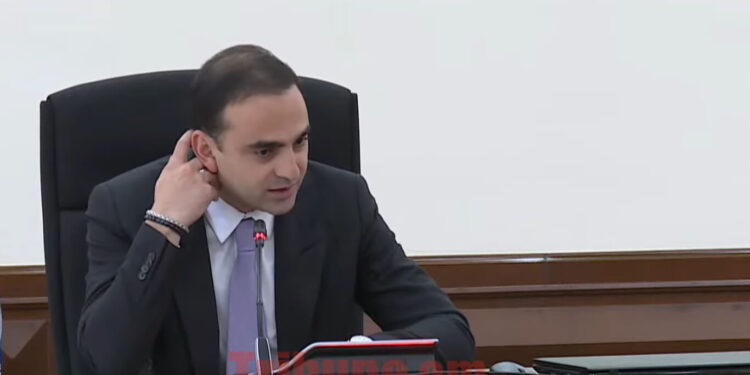 Լավ պատասխան չի, էս տեսակ պատասխանները անորոշություն են բերում իմ տված հանձնարարականի վերաբերյալ. տեսանյութ