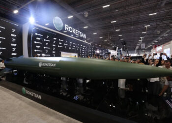 Թուրքիան ներկայացրել է իր առաջին հիպերձայնային հրթիռը