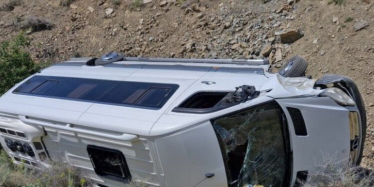 Օկուպացված Արցախում ուղևորատար միկրոավտոբուս է վթարի ենթարկվել, տուժել է 20 մարդ