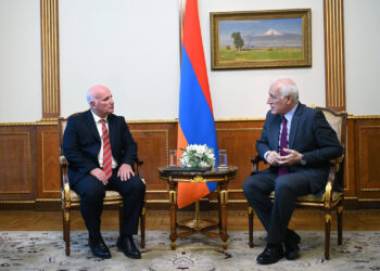 Վահագն Խաչատուրյանն ու ՀԾԿՀ նախագահը քննարկել են ՀԷՑ-ի հետ կապված հարցերը