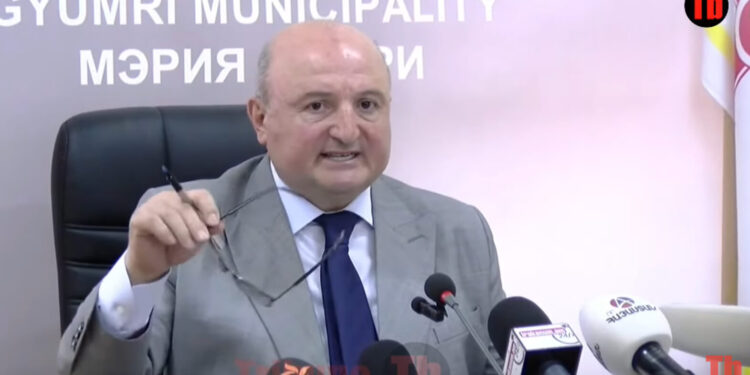 Գյումրու լողավազանը դիտավորյալ ուզում էին փակեին, Իշտոյանի դպրոցը խայտառակ վիճակում էր. Ղուկասյան. տեսանյութ