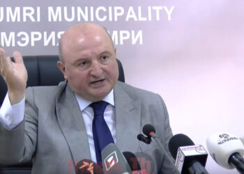 Քաղաքում կան արտոնյալներ. Վարդան Ղուկասյան. տեսանյութ