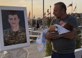 «Թող ձեր բալեքը ողջ լինեն». զոհված հերոսի հայրը՝ Գարիկ Գալեյանը պետք է 1,5 տարով ազատազրկվի