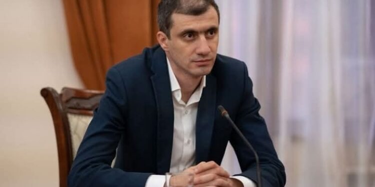 Մաթեմ չիմացող իշխանությունները այս շոգին հիմա էլ գլուխ են արդուկում, թե բա` Սյունիքով անցնող ճանապարհը մեզ միլիարդավոր դոլարների եկամուտ է բերելու․ Մեսրոպ Առաքելյան