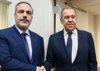 Թուրքիայի արտգործնախարար Հաքան Ֆիդանը հեռախոսով զրուցել է Սերգեյ Լավրովի հետ