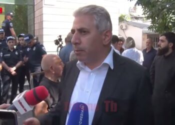 Պիտի Փաշինյանն ու Ալեն Սիմոնյանը հիմա ողջ չլինեին, եթե համեմատում են. Էդգար Ղազարյան