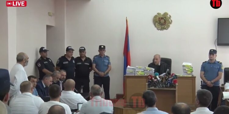 Վազգեն Գալստանյանը մահացել է 95 թվին, ես Բագրատ արքեպիսկոպոսն եմ. սրբազանի դիտողությունը