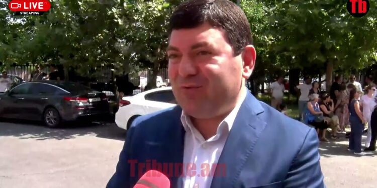 Համախմբելու աշխատանք դեռ չեմ արել, ինչքան արել եմ՝ ստացվել ա իմ մոտ. Դավիթ Համբարձումյան