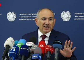 Ես աշխարհի առաջին և միակ վարչապետն եմ, ով կոչ է արել հեղափոխություն անել, եթե համաձայն չեն. Փաշինյան