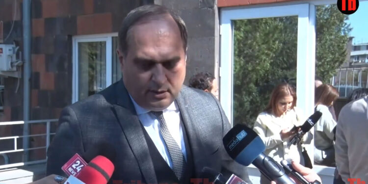 Սրբազանի հրապարակային կեցվածքը խիստ վախեցնում է իշխանությանը. Զոհրաբյան. տեսանյութ