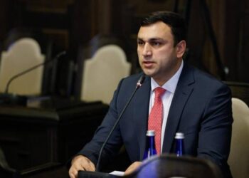 «Արցախ» բառը ջնջող իշխանությունն արցախցիների քվեների կարիքն ունի․ «Հրապարակ»