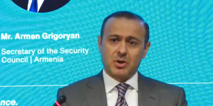 «Բնակարանը, երբ որ կառուցում ես, չպետք է պատերին ինչ-որ նկարներ ունենաս, որը կարող է հարևանի մոտ այլ էմոցիաներ առաջացնել». ԱԽ քարտուղար