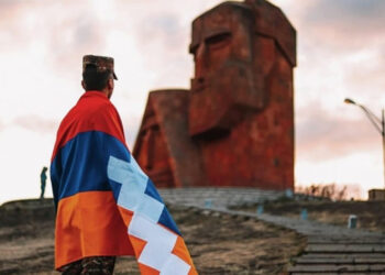 Հայաստանի գործող իշխանության խայտառակ դիվանագիտական քաղաքականության հետևանքով Արցախը մնացել էր միայնակ. «Ապրելու երկիր» կուսակցություն