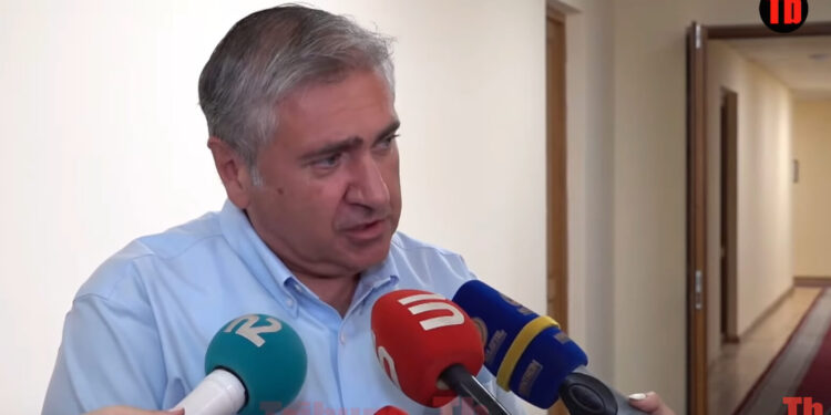 Եթե մի անկողնուց դուրս ես գալիս, քեզ գցում 2-րդ անկողին, հետո 3-րդ,պարզ է վերջին հանգրվանդ որն է. Արթուր Խաչատրյան. տեսանյութ