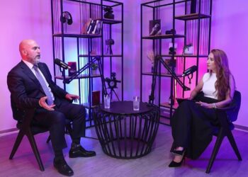 Գարշահոտ, նեխաբույր արարածներ.ամո՛թ է երկրորդ նախագահին, որ հանդուրժում է նման շրջապատ.Արմեն Աշոտյան