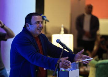 ««Առաջարկ Հայաստանին»-ը վերկուսակցական ծրագիր է, որտեղ յուրաքանչյուրը տեսնելու է իր, իր ընտանիքի և իր պետության ամենասուր և արդիական խնդիրների ձևակերպումը և լուծման տարբերակները». Ծառուկյան