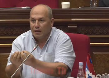 Ես դպրոցում լավ չեմ սովորել, 3-ներ էլ եմ ունեցել, դրա համար լավ չեմ հասկանում. Գեղամ Նազարյան. տեսանյութ