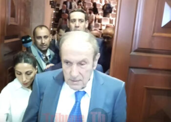 Ինչու՞ է Ձեր ելույթները Փաշինյանը ծանր տանում. լրագրողի հարցը` առաջին նախագահին. տեսանյութ