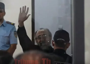 Սրբազանի մուտքը` դատական դահլիճ, նրան դիմավորում են ծափերով. տեսանյութ