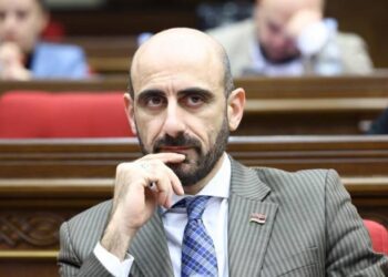 Քննությունից կտրվել է ջինսով ներկայանալու համար. «Հրապարակ»