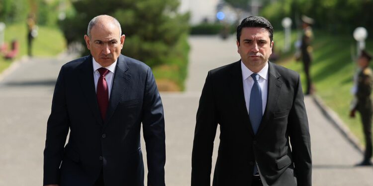 Նիկոլը Ալենին որոշել է զոհաբերել՝ ռուսներին բավարարելու համար. «Իրավունք»