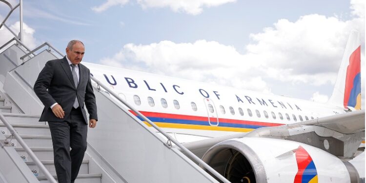 Փաշինյանն աշխատանքային այցով մեկնել է Ռուսաստանի Դաշնություն