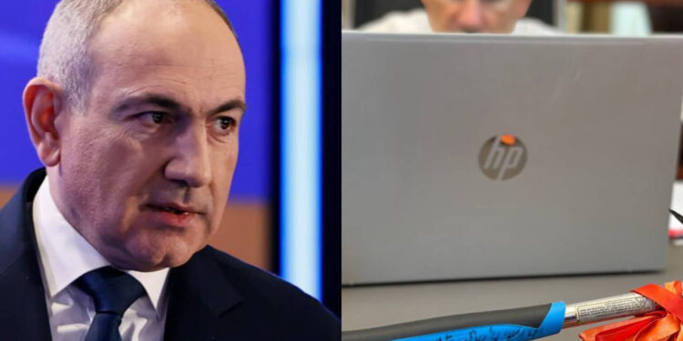 Պողպատե մանդատ գրությամբ մուրճ․ Փաշինյանն աշխատանքային օրվանից լուսանկար է հրապարակել