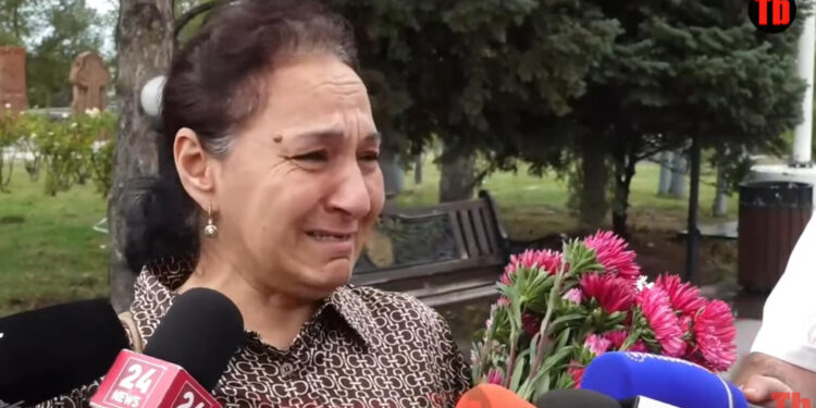 Վա´յ Նիկոլ, առավոտից գիշեր անիծում եմ Նիկոլին, ինքն էլ պետք ա էդ ամեն ինչով անցնի,որ իմանա մեր վիճակը. տեսանյութ