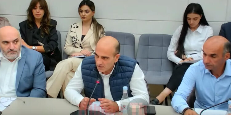 Հեղուկ գազի գինը ցածր են դնում, պարզվում է՝ քաշի մեջ են խաբում. տեսանյութ