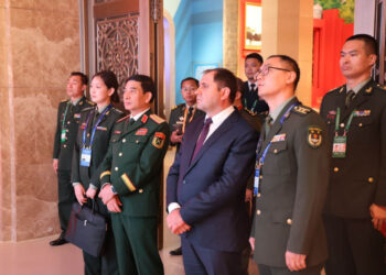 Պապիկյանը մասնակցել է ՉԺՀ պաշտպանության նախարարի անունից կազմակերպված պաշտոնական ընդունելությանը