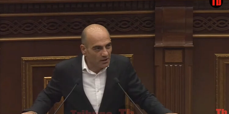 Դուք Ձեր արտադրած բեռները Ադրբեջանի տարածքով կտանե՞ք Ռուսաստան. Թադևոս Ավետիսյան. տեսանյութ